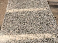 梨花白花崗巖集中表面加工